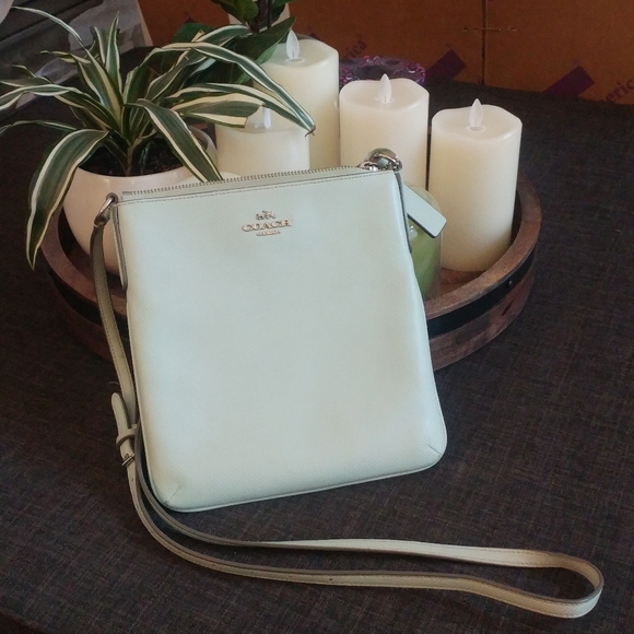 Coach Handbags - Mint green COACH crossbody bag